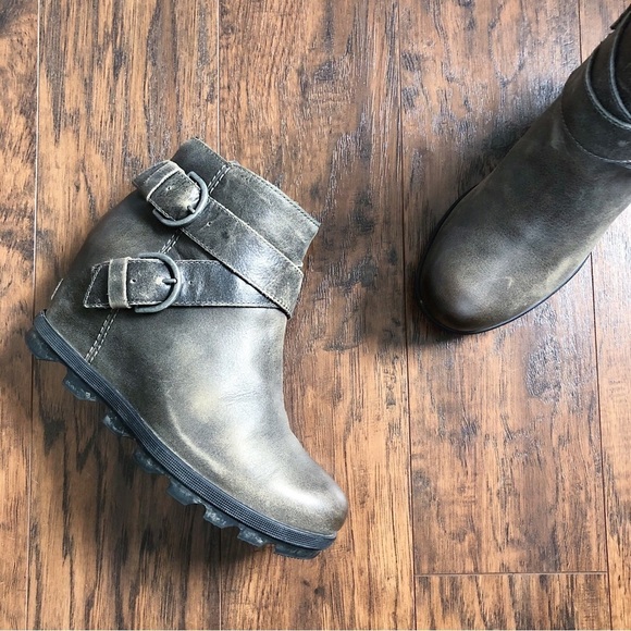 SOREL • Joan of Arctic Wedge II bootie buckle Quarry leather grey ankle short - Picture 4 of 13